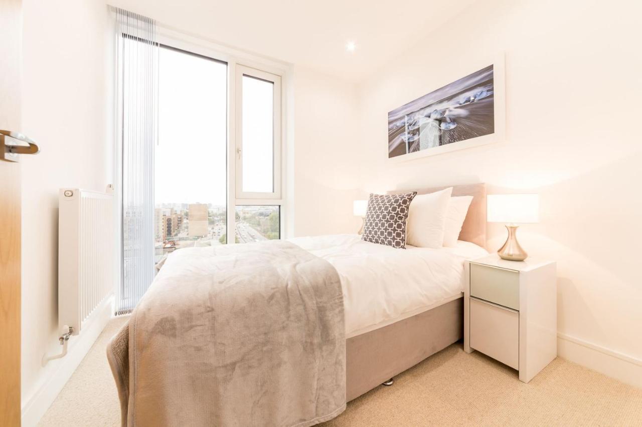 Xquisite Stay Penthouse Apartment London Exterior photo