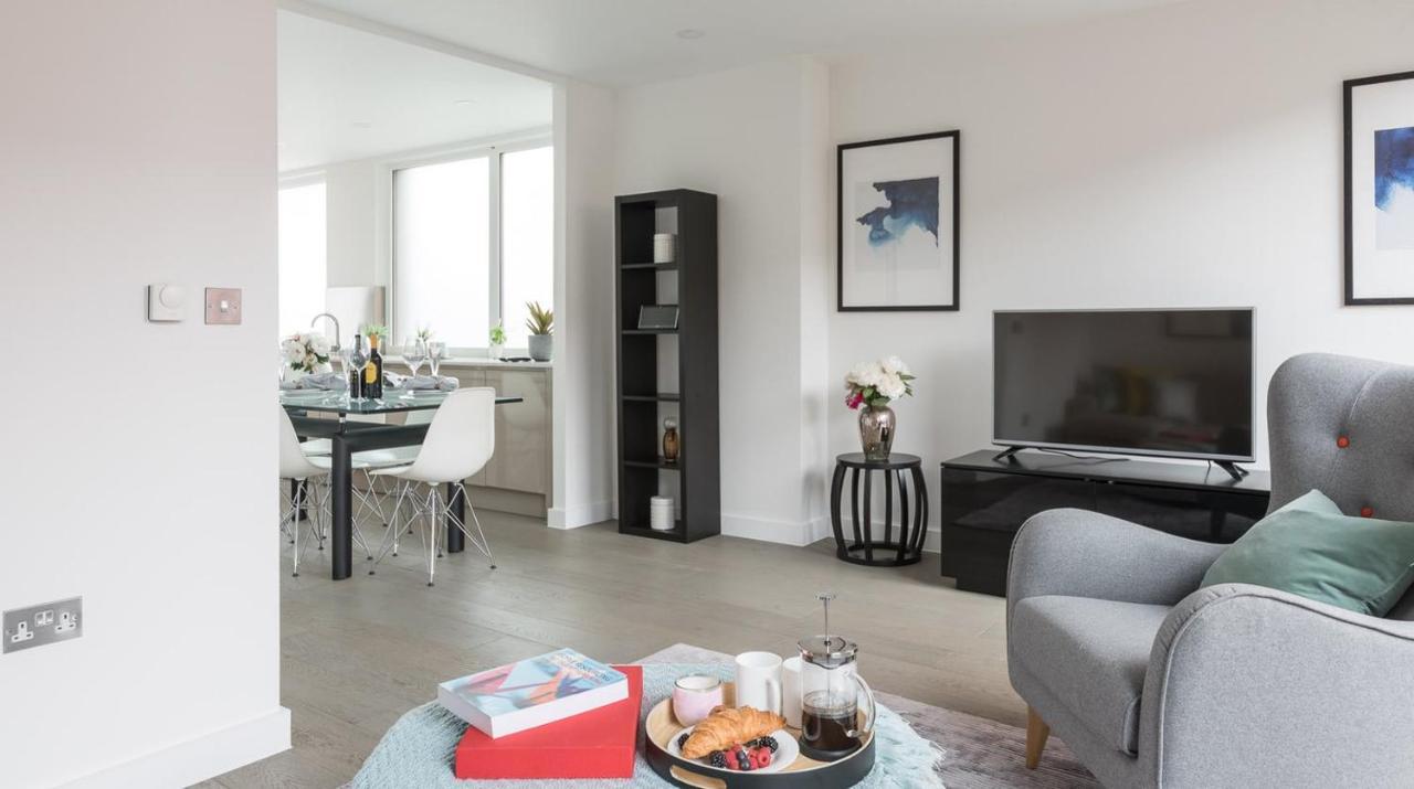 Xquisite Stay Penthouse Apartment London Exterior photo